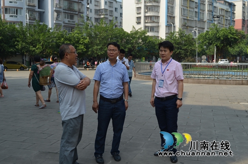 泸县玉蟾街道开展国卫复审迎检督查工作(图1)