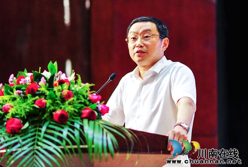 泸州两医生获2016中国优秀基层神经外科医师奖(图4) 泸州两医生获2016中国优秀基层神经外科医师奖(图4)
