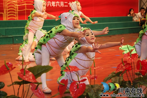 泸州龙马潭：“校园艺术节”助推优质教育(图11)