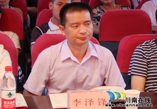 泸州龙马潭：“校园艺术节”助推优质教育(图5)