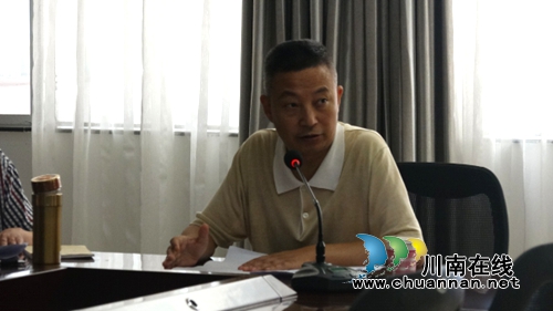 泸州市人大农委主任委员郝晓宏调研指导古蔺不动产登记工作(图2)