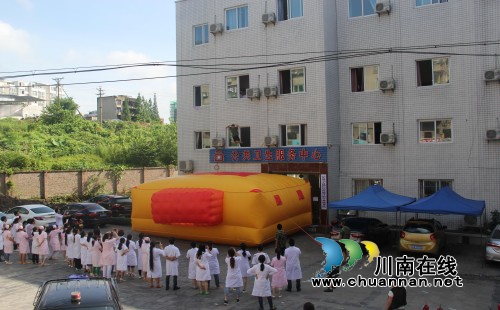 泸县：消防安全培训走进卫生院(图2)