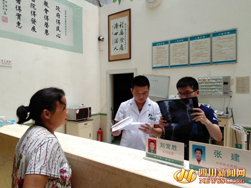 泸州9岁留守儿童摔伤 转入爱心医院免费治疗(图3) 泸州9岁留守儿童摔伤 转入爱心医院免费治疗(图3)