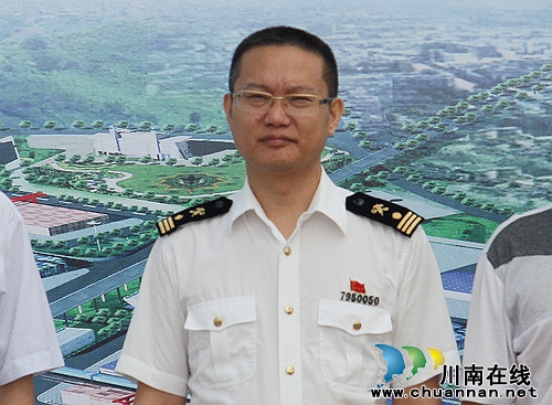 泸州港首批进口美国木材今日顺利抵港(图6) 泸州港首批进口美国木材今日顺利抵港(图6)