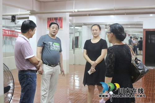 刘斌到泸县嘉明调研指导妇女儿童之家建设工作(图1)