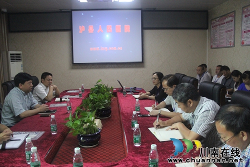 泸县副县长周昌海调研县人民医院创建三级乙等综合医院工作(图1) 泸县副县长周昌海调研县人民医院创建三级乙等综合医院工作(图1)