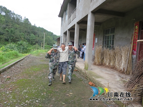 宜宾林丰乡：地质灾害演练提升群众抗灾能力(图3)