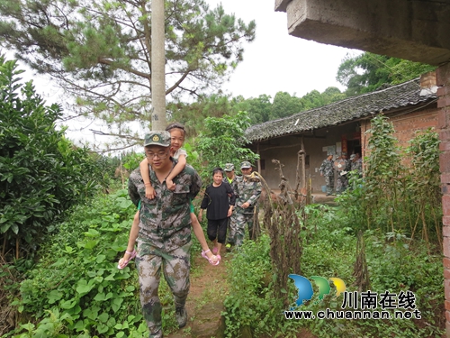 宜宾林丰乡：地质灾害演练提升群众抗灾能力(图4)