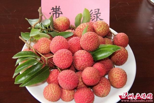 泸州：“奥运名果”产量未减&nbsp;农户家门口数钱(图2)