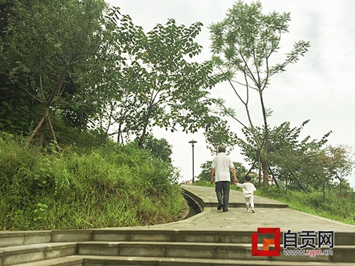 狮子山公园开放 将成为自贡首个安全主题公园(图3) 狮子山公园开放 将成为自贡首个安全主题公园(图3)