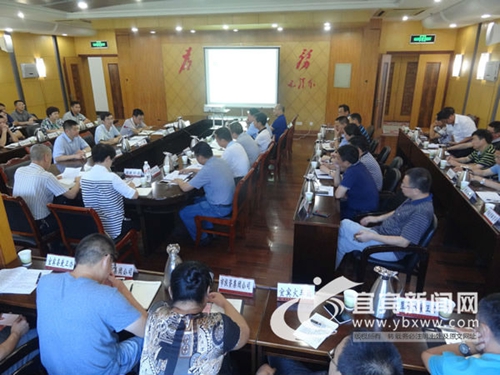 全力冲刺 宜宾部署创建国家卫生城市迎检工作(图1) 全力冲刺 宜宾部署创建国家卫生城市迎检工作(图1)