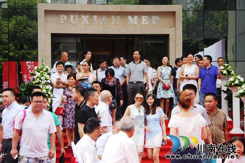 泸州本地人 投巨资新开了一家“高大上”医院(图21) 泸州本地人 投巨资新开了一家“高大上”医院(图21)