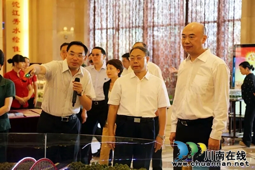 四川省委全委会视察重点项目泸州金融商业中心(图3) 四川省委全委会视察重点项目泸州金融商业中心(图3)