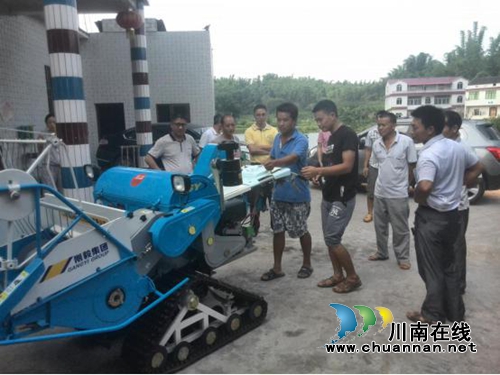 宜宾长兴镇助耕服务助脱贫(图1)