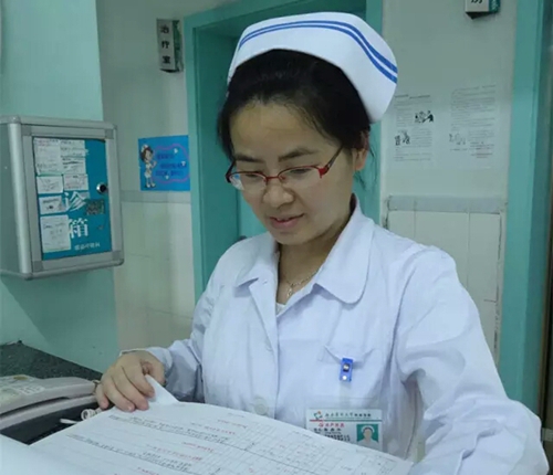 大美医者候选人陈燕华：爱与理解&nbsp;让我不断前行(图1)