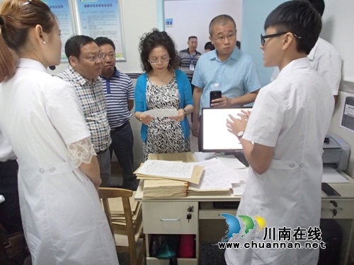 泸州市卫计委调研纳溪区全民预防保健工作(图1)
