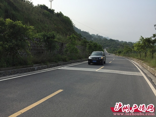 “四川十大最美乡村公路”泸州泰兆路改造完工(图2) “四川十大最美乡村公路”泸州泰兆路改造完工(图2)