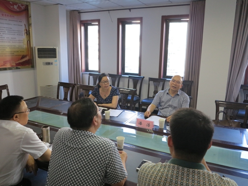 纳溪区领导潘浩调研卫计系统“两学一做”工作(图2)