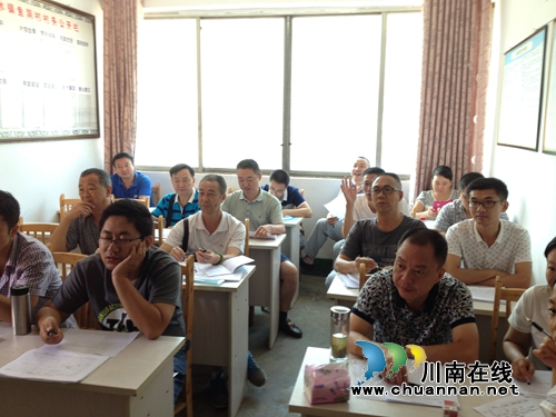 叙永教育局：进村入户摸清家底&nbsp;精确推进易地扶贫搬迁(图5)