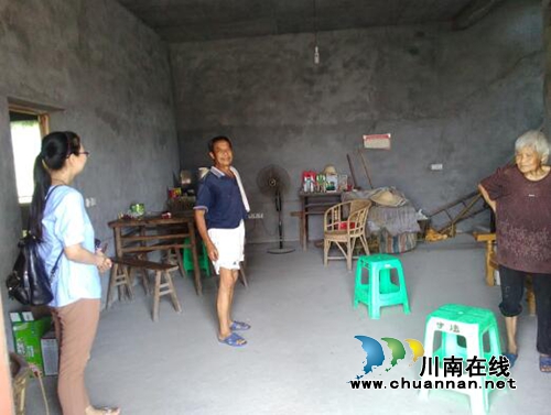 泸县社保局扎实推进精准扶贫工作(图1)