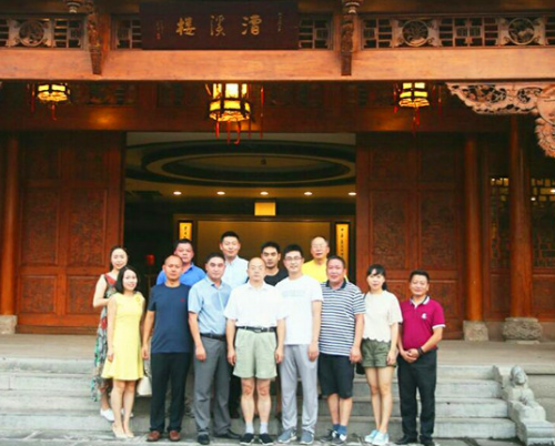 著名经济学家杨继瑞赴泸调研赖糟坊总部基地(图3)