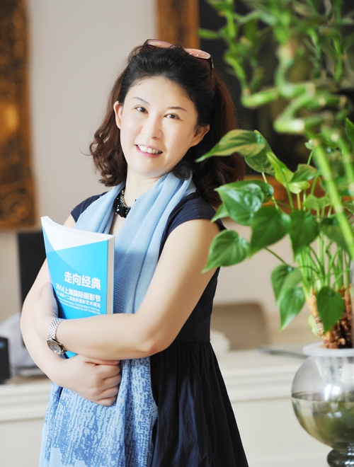走近泸州最美爱心校长杨方静(图1) 走近泸州最美爱心校长杨方静(图1)