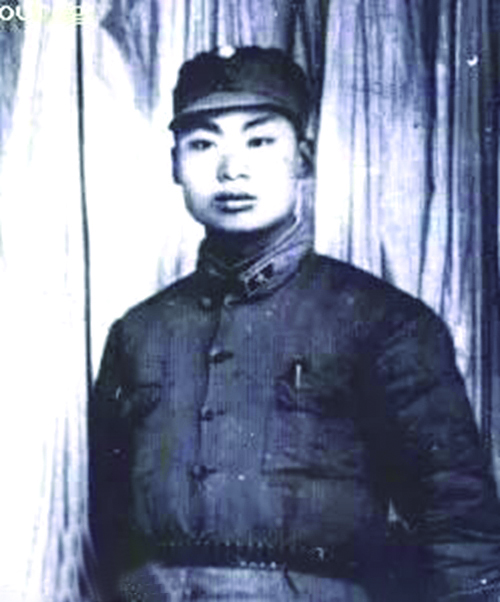 缅怀:102岁合江藉 开国将军贾若瑜逝世(图4) 缅怀:102岁合江藉 开国将军贾若瑜逝世(图4)