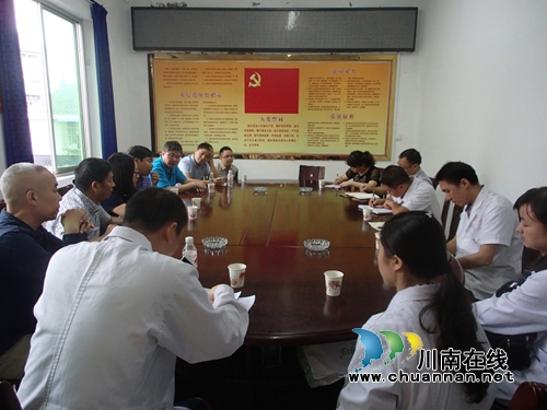 泸州市临床检验质控中心专家到纳溪区指导工作(图2)