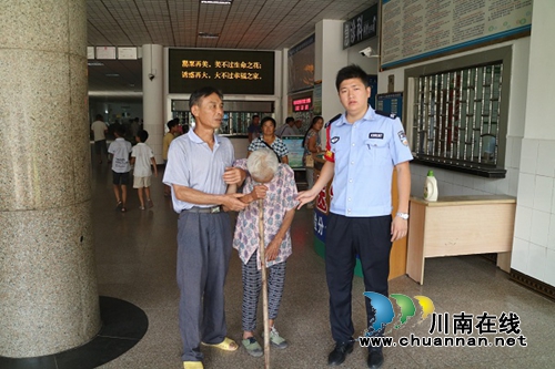 老人中暑迷路&nbsp;泸县玄滩派出所民警救助(图1)