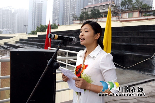 合江中学举行开学典礼暨新生军训表彰会(图6)