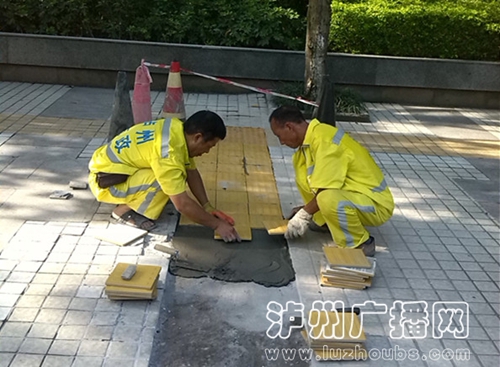 泸州:10月底主要干道实现无障碍设施全覆盖(图2) 泸州:10月底主要干道实现无障碍设施全覆盖(图2)
