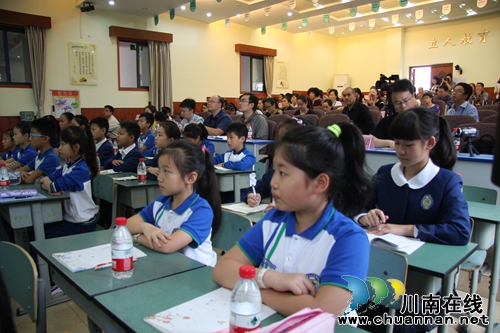国家级“食药经”传授进泸州天立小学(图1)