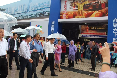 潭酒参展第四届中国（泸州）西南商品博览会(图4)