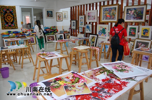 第32个教师节:一杯红潭美酒 滴滴敬师真情(图25) 第32个教师节:一杯红潭美酒 滴滴敬师真情(图25)