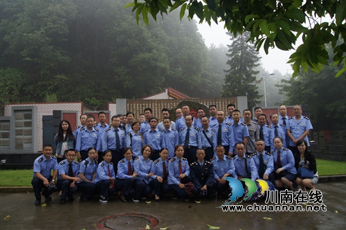 泸县工商局开展廉政警示教育活动(图2)