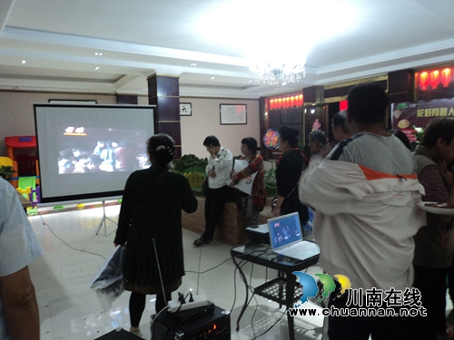 合江自怀：“天池碧苑”热热闹闹庆中秋(图3)