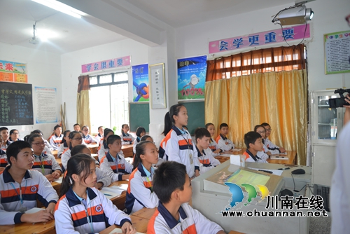纳溪区棉花坡镇开展食品安全进学校知识讲座(图2)