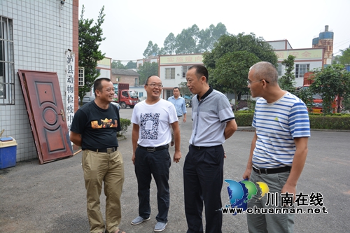 泸县农林局开展生猪定点屠宰场节前安全检查(图1)