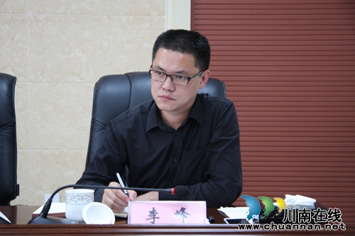 泸州长开区:专家现场坐诊解读指导创业政策(图5) 泸州长开区:专家现场坐诊解读指导创业政策(图5)