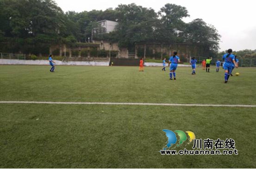 古蔺复陶中学女足获泸州市七运会青少年组亚军(图4)