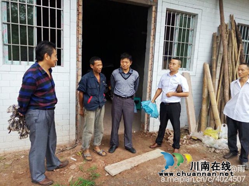 叙永一中深入大石乡双全村精准扶贫结亲帮扶(图6)