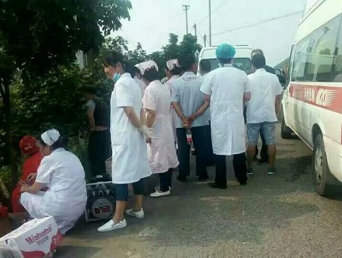 突发：泸县太伏镇一面包车撞塌民房&nbsp;5人遇难(图4)