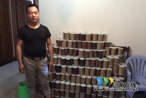 泸州爱心老板邹斌为西达残疾人关爱群捐赠大米(图2)