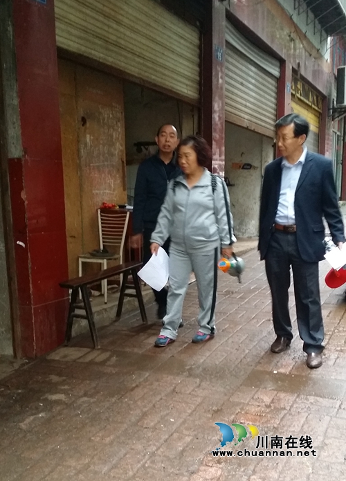 合江县残联开展喇叭宣传文明行动(图1)