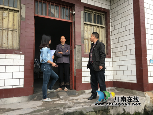 泸县嘉明镇开展社区戒毒人员走访活动(图2)