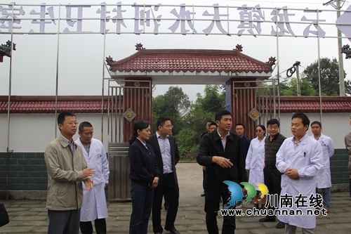 肖刚到泸县云龙镇督导全民预防保健工作(图3)