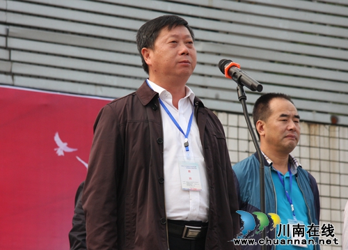 泸县2016年装饰镶嵌工技能大赛在泸县建校举行(图4) 泸县2016年装饰镶嵌工技能大赛在泸县建校举行(图4)
