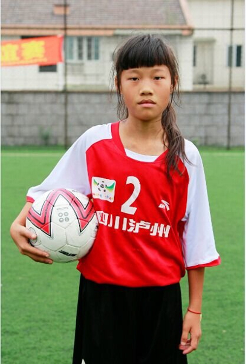 泸州13岁女孩张耀玥&nbsp;进入国家女足精英球队(图2)
