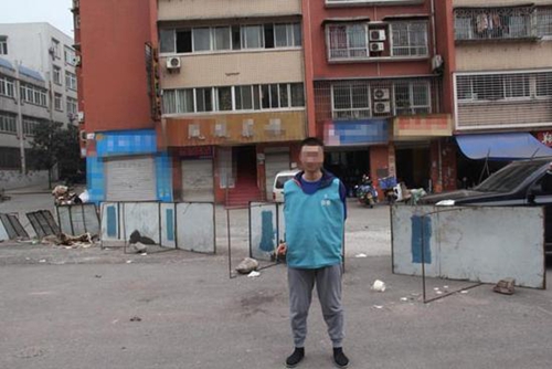 持匕首威胁&nbsp;犯罪团伙在自贡疯狂作案(图2)