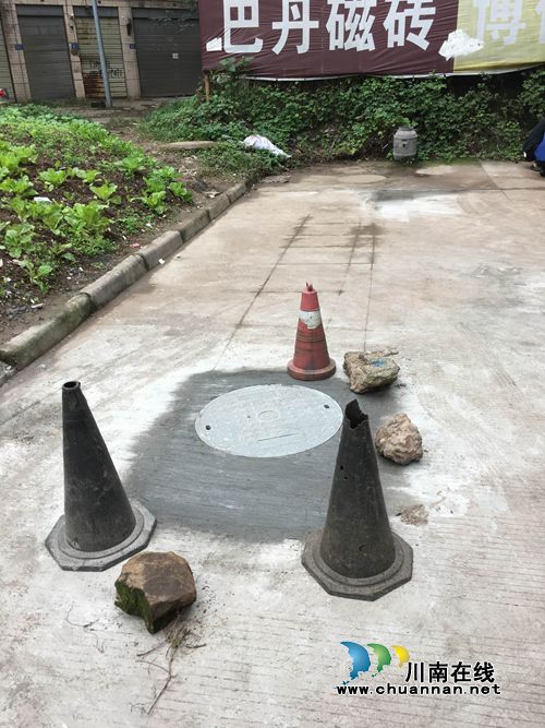 红星街道：改造排污管道&nbsp;改善人居环境(图2)